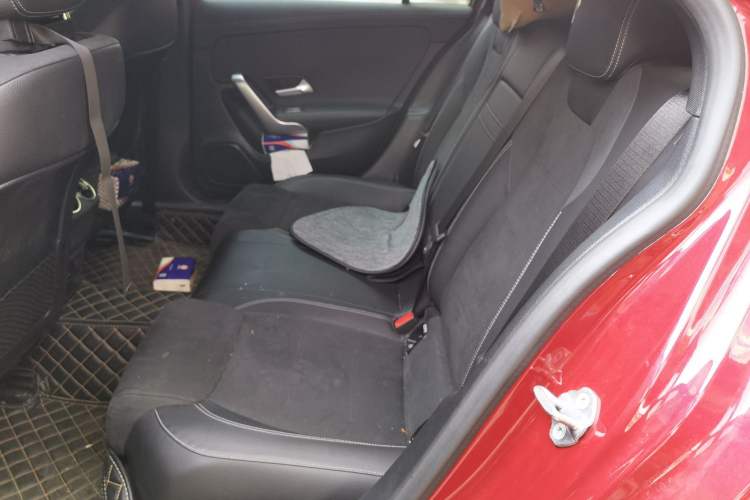 Used Mercedes-Benz A-Class 2020 Restyled A 200 L Sport Sedan Fashion Version
