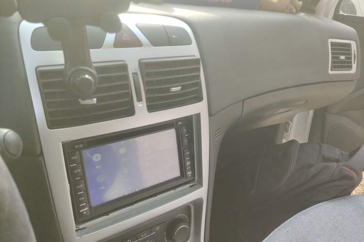 Used Peugeot 307 2012 Hatchback 1.6L Manual Comfort Edition