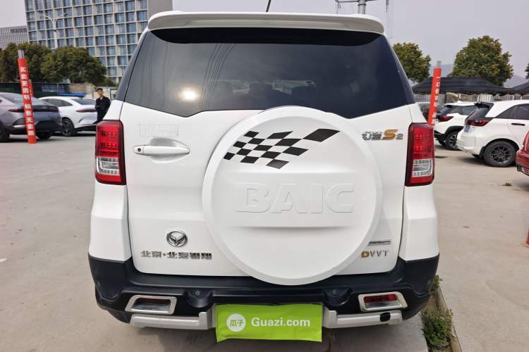 Used HYOSOW S2 2016 1.5L Manual Entrepreneurship Edition China V
