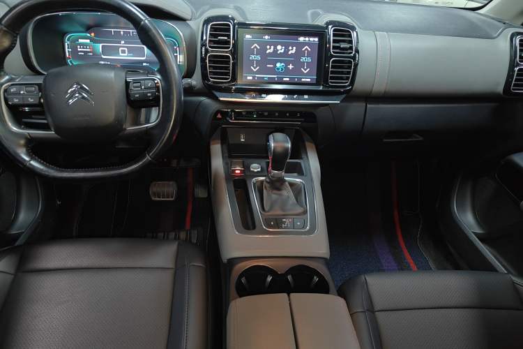 Used Citroen C5 AIRCROSS 2017 350THP Fashion Edition Audio And AC Panel