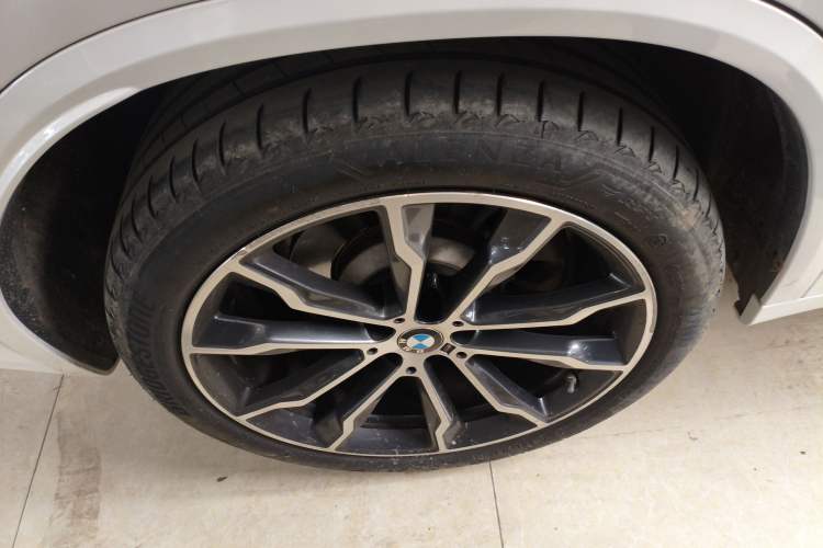 Used BMW X3 2023 Restyled xDrive30i Leading Edition M Night Sky Package
