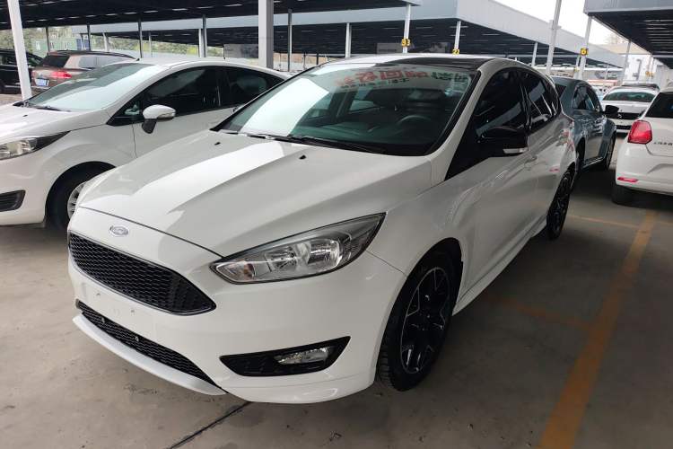Used Ford Focus 2017 1.5T CTCC White and Black Limited Edition