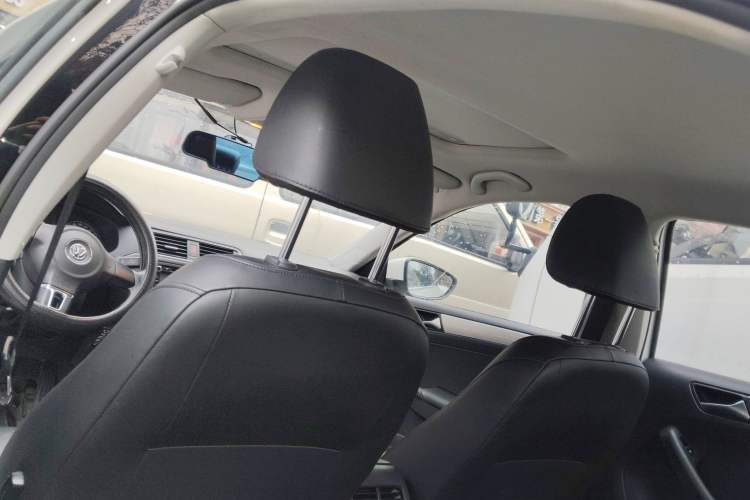 Used Volkswagen Sagitar 2014 Revised Version 1.6L Automatic Leading Edition
