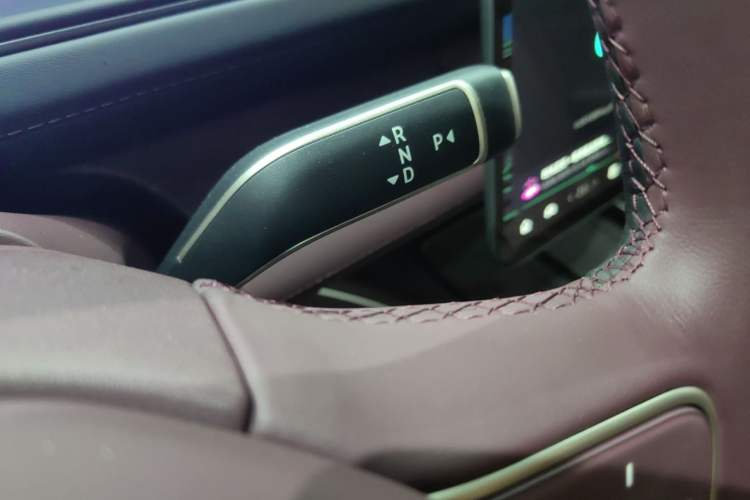 Used Nio ES8 2026 Model 6-seat Executive Signature Edition
