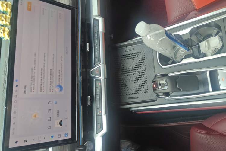 Used Tank 400 New Energy 2024 Hi4-T City Edition Audio And AC Panel