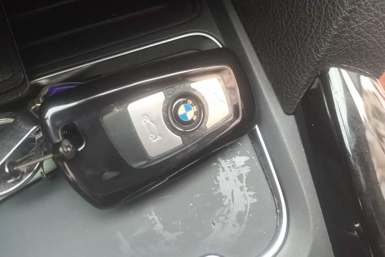 Used BMW 3 Series 2016 320Li Fashion Model Vehicle Key