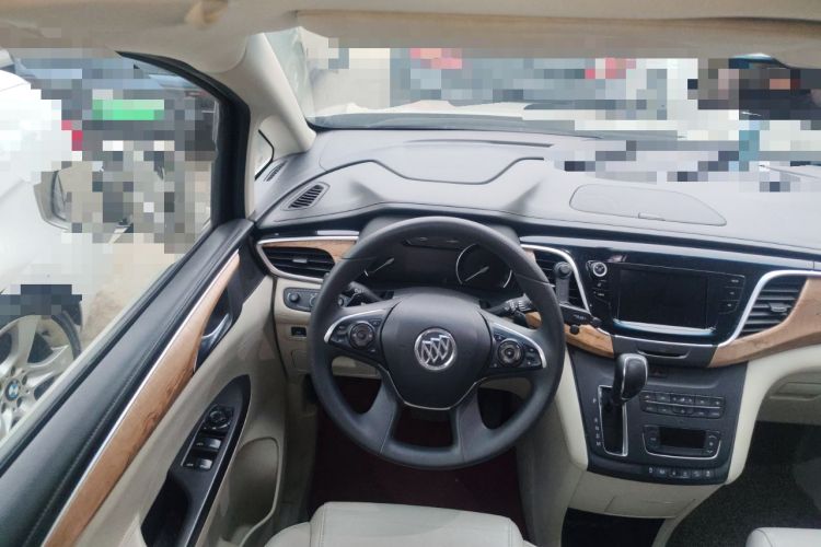 Used Buick GL8 2018 ES 28T Comfort Model China VI Standard Steering Wheel