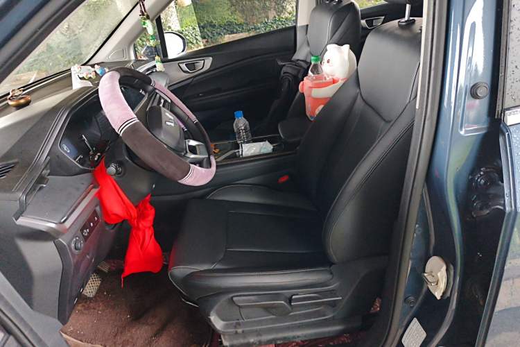 Used Wuling Jiachen 2022 1.5T CVT Smart Luxury Version