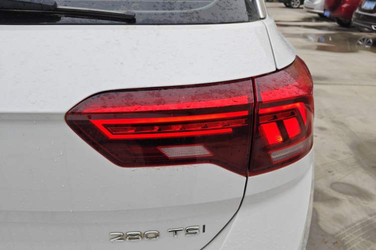 Used Volkswagen T-ROC 2021 Revised Version 280TSI DSG Two-Wheel Drive Elite Connect Edition