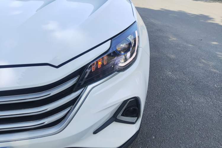 Used JETOUR X70M 2022 1.5T Manual Advanced Partner Version 5 Seats Left Front Headlight