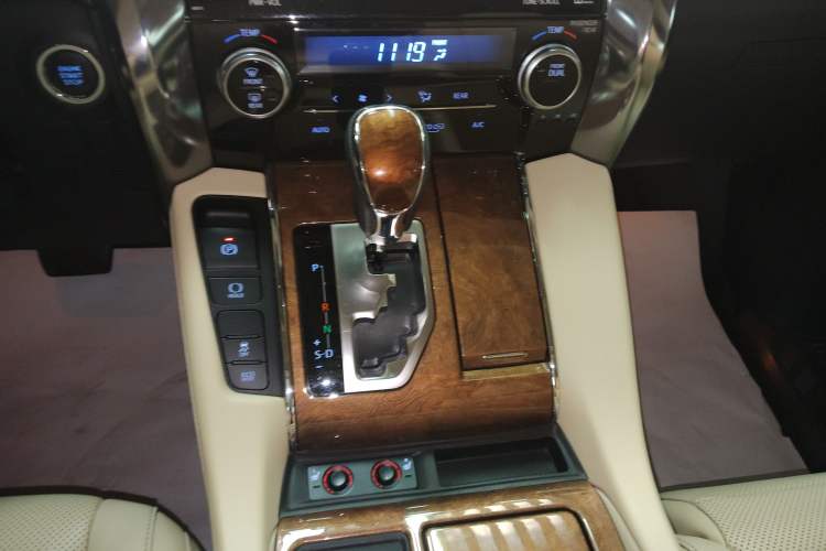 Used Toyota Alphard 2018 3.5L Prestige Edition Gear Lever