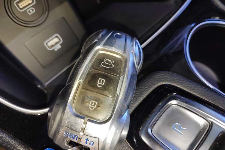 Used Hyundai Santa Fe 2020 380 TGDi Automatic Two-Wheel Drive GLS Luxury Edition Interior 1