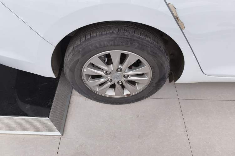 Used Hyundai Celesta 2020 1.6L Automatic GL Enjoyable Edition