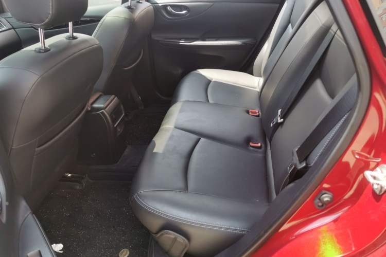 Used Nissan Tiida 2021 1.6L CVT Cool Edition