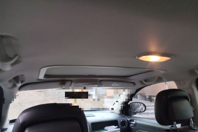 Used Jeep Compass 2014 2.0L two-wheel drive luxury version Headliner