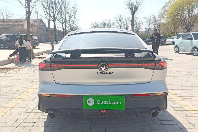 Used CHANGAN UNI-V 2022 1.5T Prestige Version
