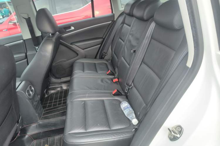 Used Volkswagen Tiguan L 2015 1.8TSI Automatic Two-Wheel Drive Luxury Model