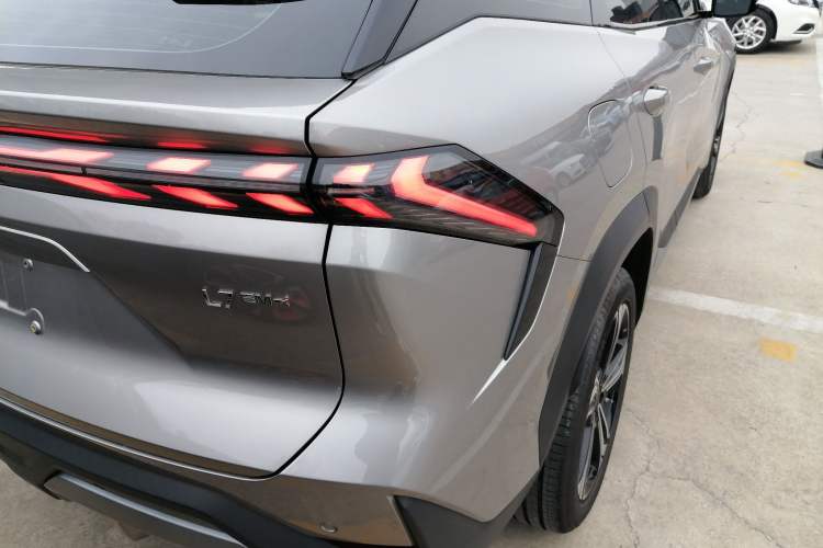 Used Geely Galaxy L7 2025 EM-i 115km Exploration Edition