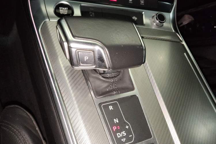 Used Audi A6L 2021 40 TFSI Luxury Prestige Edition Gear Lever