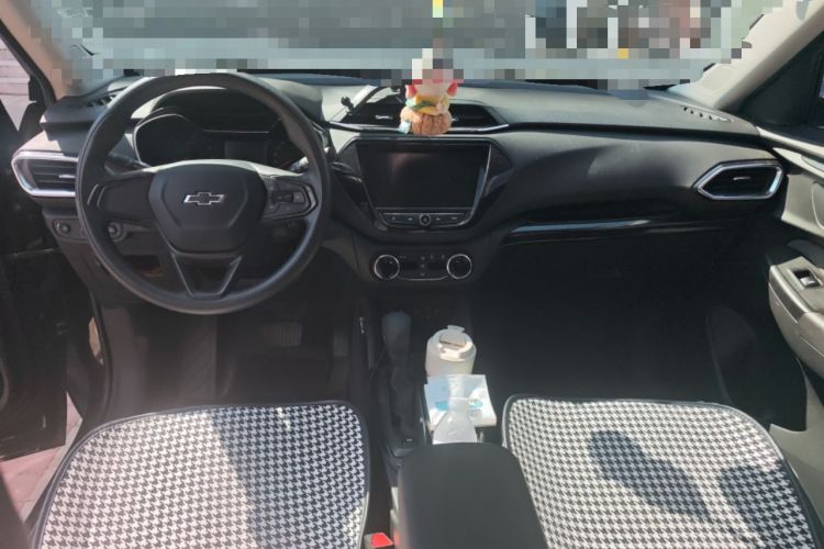 Used Chevrolet Trailblazer 2019 435T Redline CVT Two-Wheel Drive Chirui Version China VI Standard Center Console