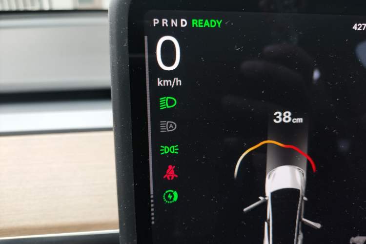 Used Tesla Model Y 2021 Long-Range All-Wheel-Drive Version 3D7