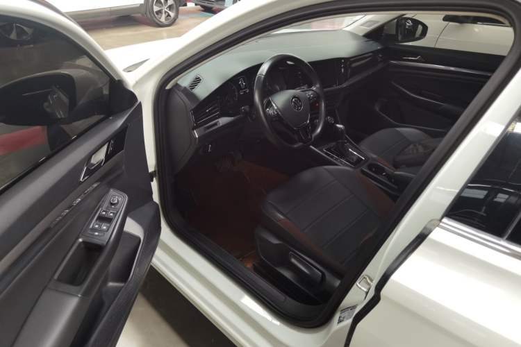 Used Volkswagen Bora 2021 1.5L Automatic Comfort Smart Connect Edition
