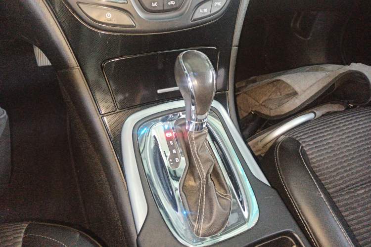 Used Buick Regal 2015 1.6T Leading Technology Model