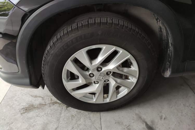 Used Honda CR-V 2015 2.4L two-wheel drive luxury version
