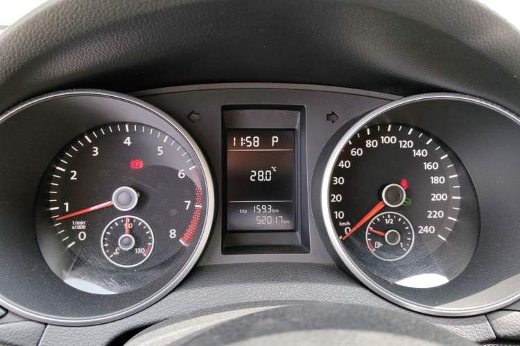Used Volkswagen Golf 2012 1.4 TSI Automatic Comfort Edition Instrument Cluster
