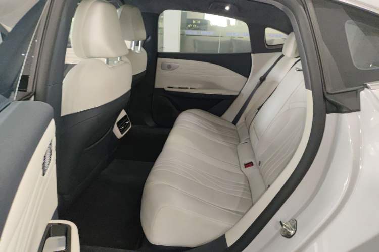 Used Geely Galaxy E8 2024 550 km Range Rear-Drive MAX