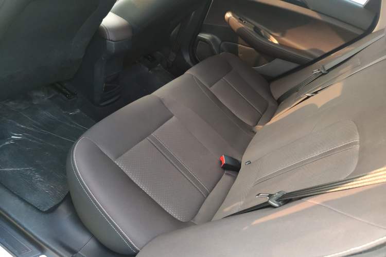 Used CHANGAN Eado DT 2019 1.6L Manual Comfort Model China VI Standard Left Rear Seat