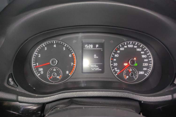 Used Volkswagen Passat 2014 1.8TSI DSG Prestige Edition Instrument Cluster