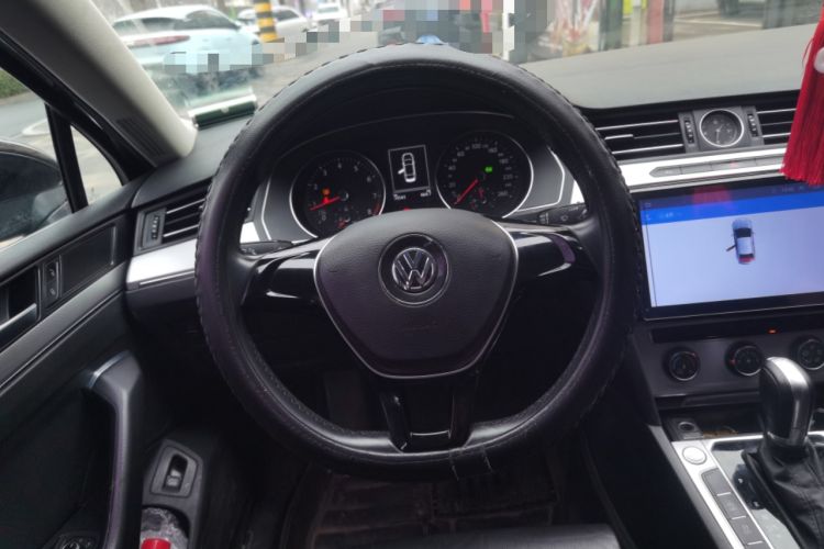 Used Volkswagen Magotan 2018 280TSI DSG Comfort Model
