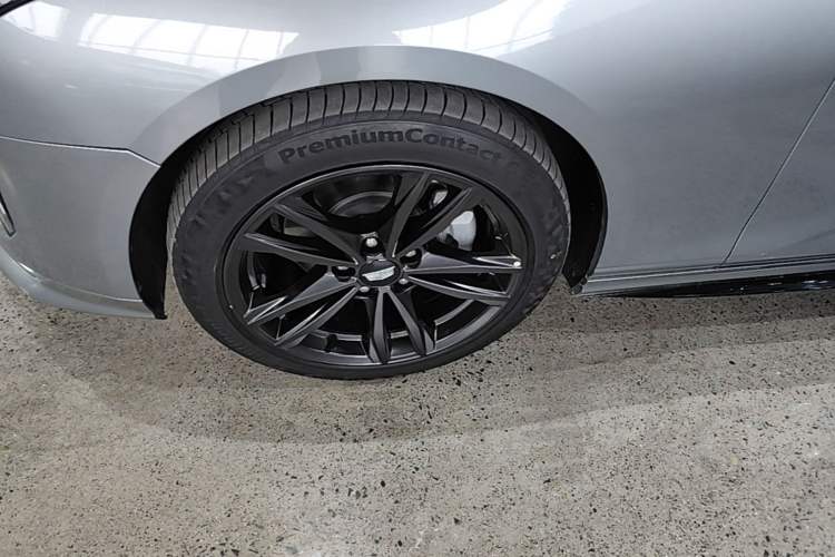 Used Cadillac CT4 2023 25T Luxury Model Left Front Wheel Hub