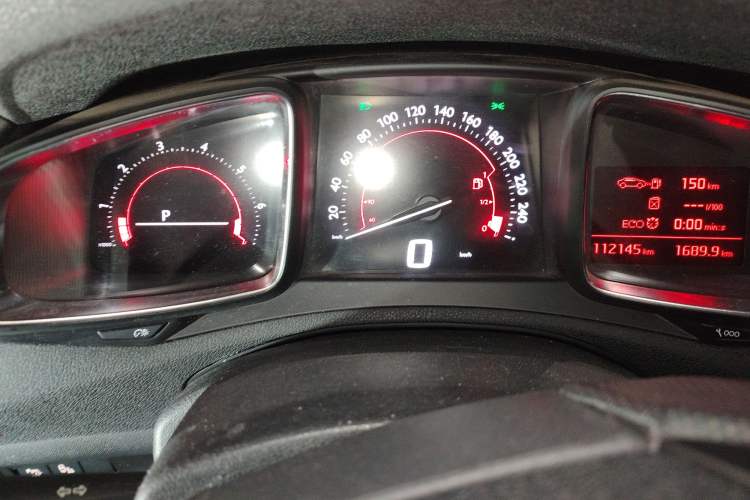 Used DS 6 2016 1.6T Luxury Edition THP160