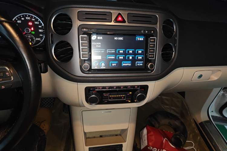 Used Volkswagen Tiguan 2010 1.8 TSI Automatic Two-Wheel Drive Trend Edition