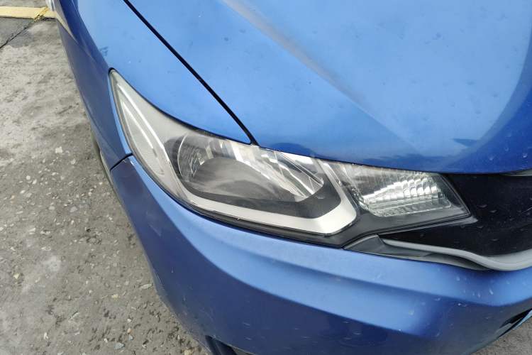 Used Honda Fit 2016 1.5L LXS CVT Comfort Sunroof Version
