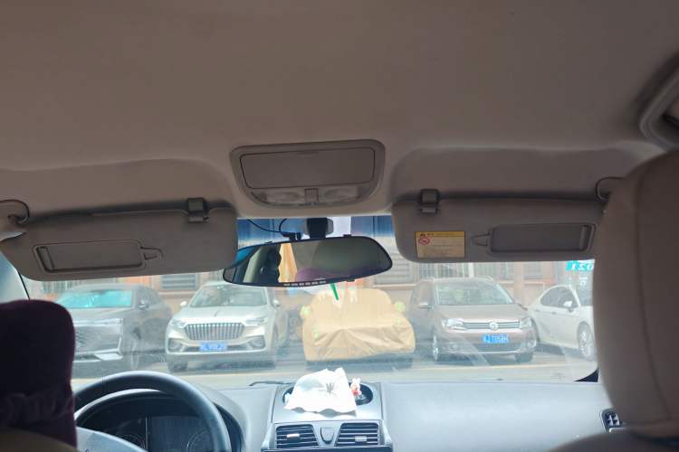 Used Geely Auto Classic Emgrand 2012 Sedan 1.5L Manual Comfort Model Headliner