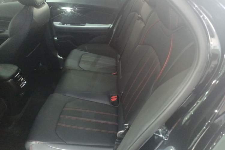 Used GAC Trumpchi EMPOW 2023 270T DCT J15 Version