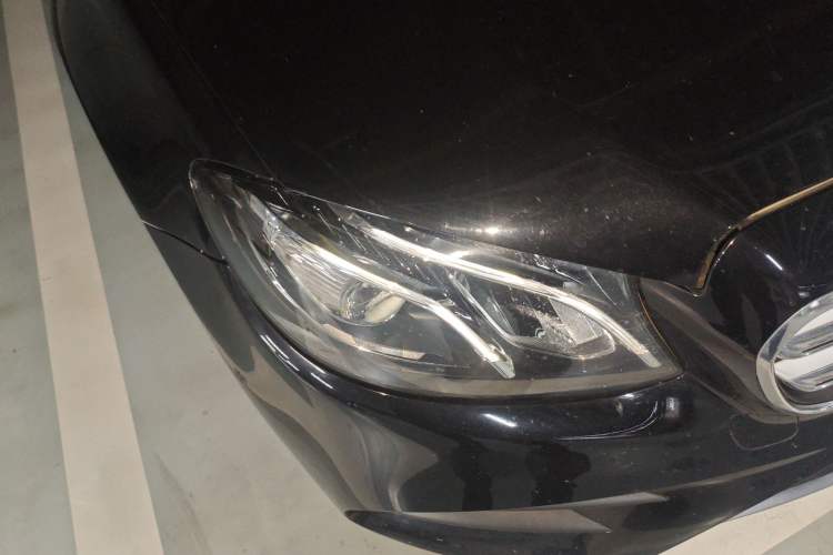 Used Mercedes-Benz E-Class 2019 Restyled E 300 L Sporty and Stylish Edition Right Front Headlight