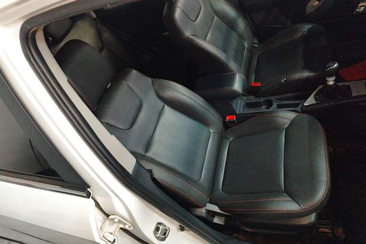 Used JAC Refine S3 2016 1.5L Manual Luxury Smart Version