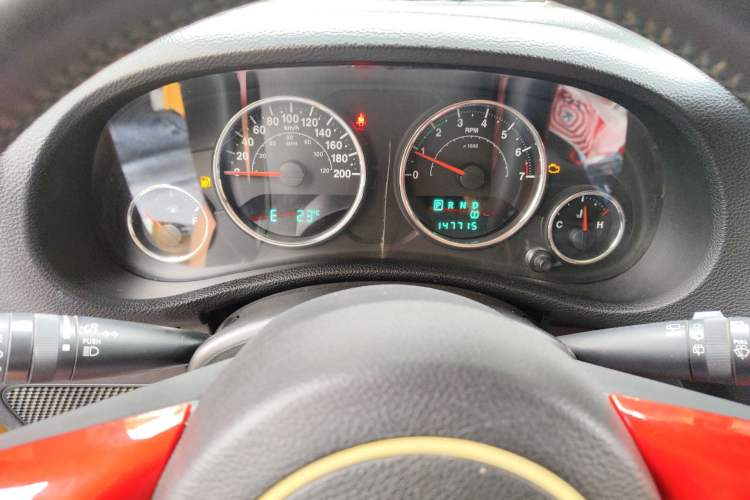 Used Jeep Wrangler 2014 3.0L Sahara Four-Door Edition Odometer Close Up