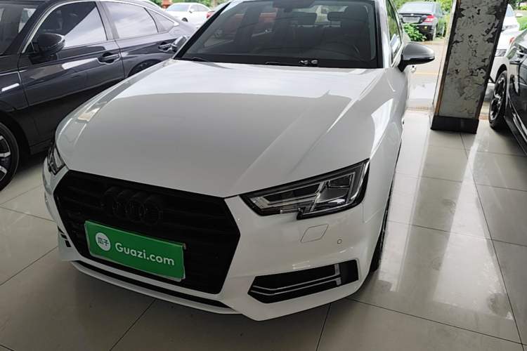 Used Audi A4L 2018 30th Anniversary Edition 40 TFSI Fashion Model