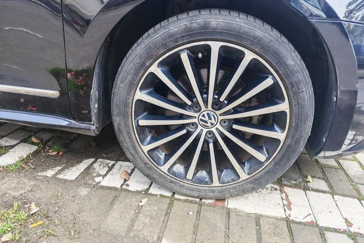 Used Volkswagen Passat 2014 1.8TSI DSG Prestige Navigation Edition
