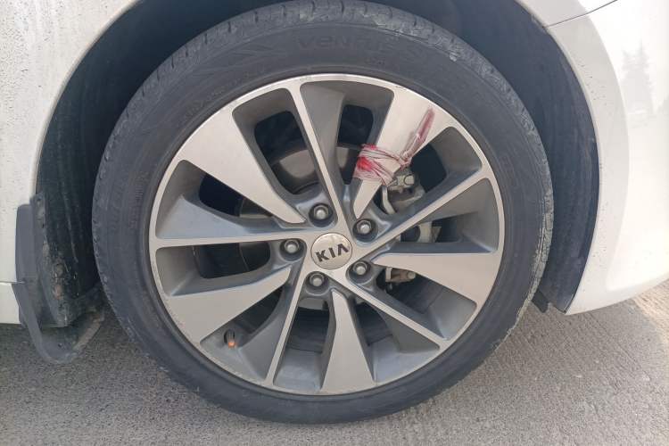 Used Kia K5 2016 2.0L Automatic LUX