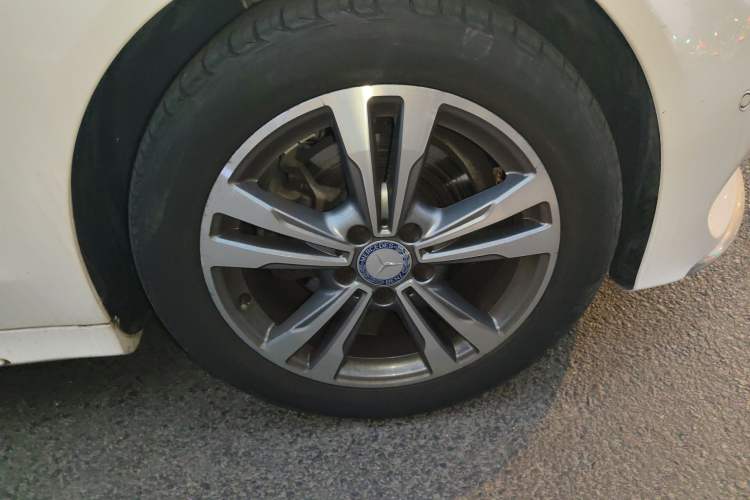 Used Mercedes-Benz C-Class 2017 C 200 L Sport Edition
