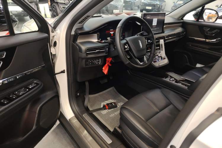 Used Lincoln Corsair 2022 2.0T Two-Wheel Drive Luxury Edition