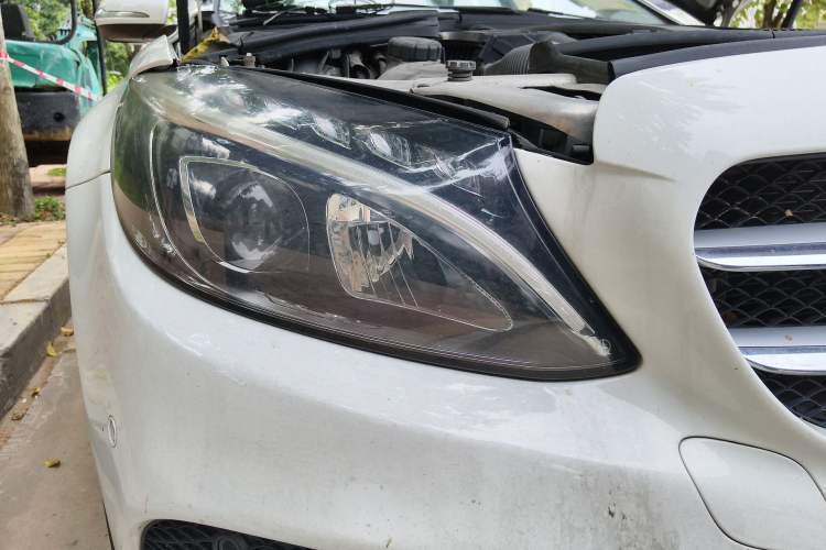 Used Mercedes-Benz C-Class 2017 Facelift C 200 L Sport Edition Right Front Headlight