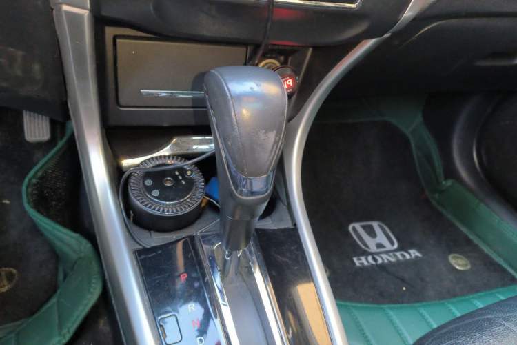 Used Honda Crider 2013 1.8L automatic comfort version
