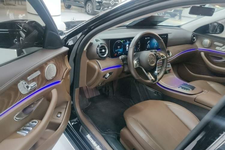 Used Mercedes-Benz E-Class 2023 Updated E 300 L Luxury Edition
